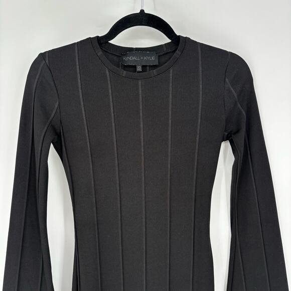 Kendall & Kylie Black Ribbed Bell Sleeve Bodycon Midi Dress Size XS - Picture 1 of 5